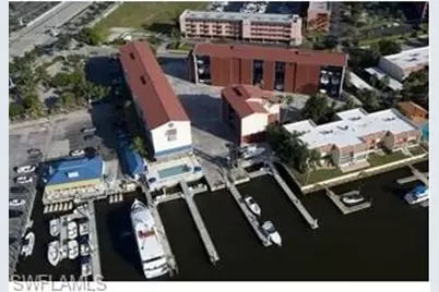 750 River Point Dr, Naples, FL 34102 - Photo 1