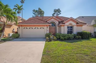 702 Lambton Ln, Naples, FL 34104 - Photo 1