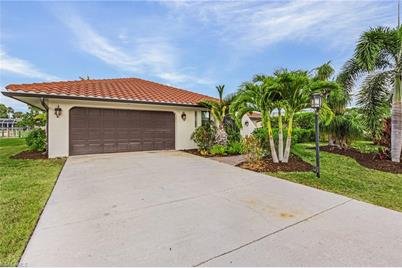 5402 SW 3rd Ave, Cape Coral, FL 33914 - Photo 1