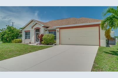 120 NW 25th Pl, Cape Coral, FL 33993 - Photo 1