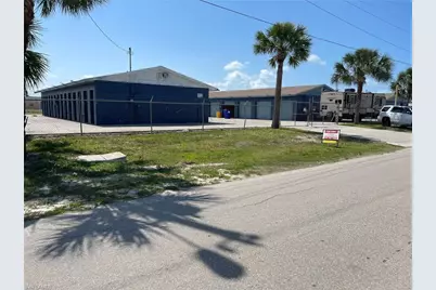 830 Buttonwood Dr, Fort Myers Beach, FL 33931 - Photo 1