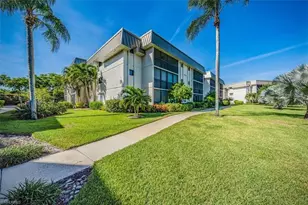 788 Park Shore Dr, Naples, FL 34103 - Photo 1