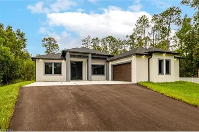 116 Everglades Blvd S, Naples, FL 34117 - Photo 1