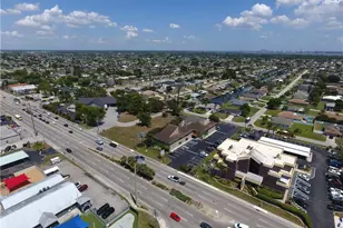 923 Del Prado Blvd S, Cape Coral, FL 33990 - Photo 1