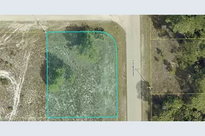 878 Sunflower Ct, Lehigh Acres, FL 33974 - Photo 1
