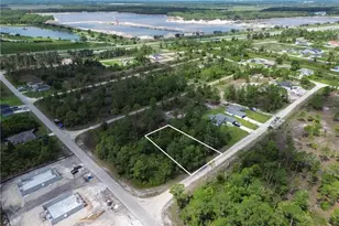 876 Amigo St E, Lehigh Acres, FL 33974 - Photo 1