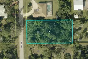 816 Robert Ave, Lehigh Acres, FL 33936 - Photo 1