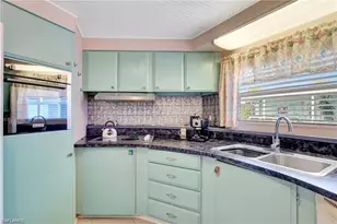 261 Indian Key Ln, Naples, FL 34114 - Photo 1