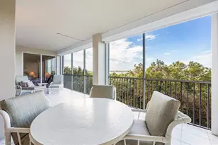 133 Vintage Bay Dr, Marco Island, FL 34145 - Photo 1