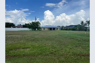 129 SE 5th Ave, Cape Coral, FL 33990 - Photo 1