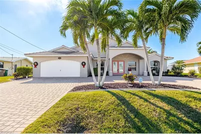 2724 Shelby Pkwy, Cape Coral, FL 33904 - Photo 1