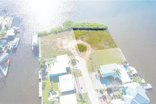 2638 Second St, Matlacha, FL 33993 - Photo 1