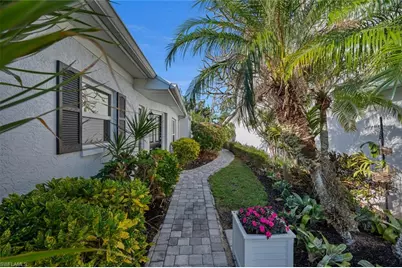 3205 Carriage Cir, Naples, FL 34105 - Photo 1