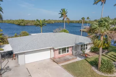 337 Shore Dr, Fort Myers, FL 33905 - Photo 1