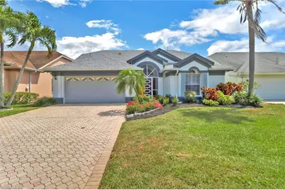 6637 Vancouver Ln, Naples, FL 34104 - Photo 1