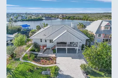 2771 Teal Ct, Saint James City, FL 33956 - Photo 1