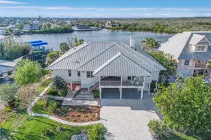 2771 Teal Ct, Saint James City, FL 33956 - Photo 1