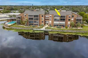 2067 W Lakeview Blvd, North Fort Myers, FL 33903 - Photo 1