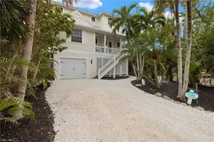 11547 Laika Ln, Captiva, FL 33924 - Photo 1