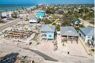 107 Gulfview Ave, Fort Myers Beach, FL 33931 - Photo 1