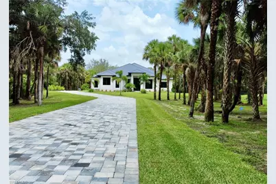 740 13th St NW, Naples, FL 34120 - Photo 1