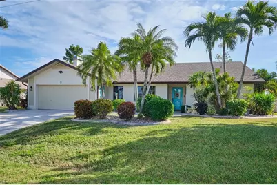 7 NE 12th Ct, Cape Coral, FL 33909 - Photo 1