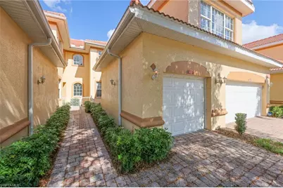 5630 Chelsey Ln #102, Fort Myers, FL 33912 - Photo 1