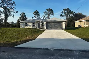 2902 40th St W, Lehigh Acres, FL 33971 - Photo 1