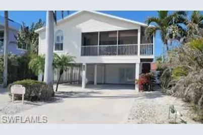 149 Washington Ave, Fort Myers Beach, FL 33931 - Photo 1