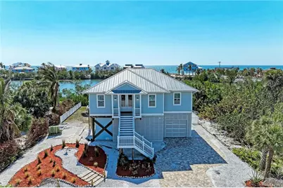 37 Bocilla Dr, Placida, FL 33921 - Photo 1