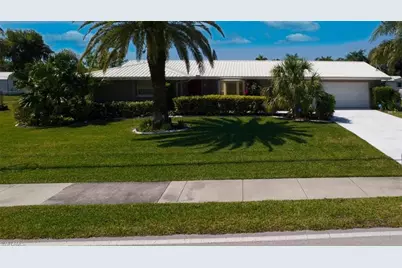 3724 Country Club Blvd, Cape Coral, FL 33904 - Photo 1