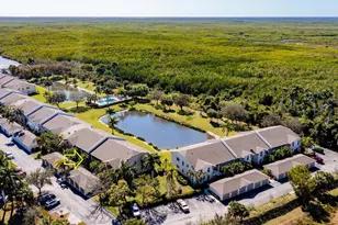 338 Newport Dr, Naples, FL 34114 - Photo 1