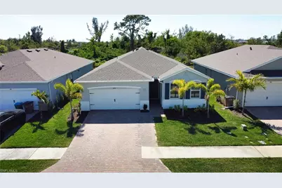 304 Spring Hill Lake Loop, Cape Coral, FL 33993 - Photo 1