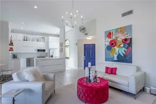 631 Beachwalk Cir, Naples, FL 34108 - Photo 1