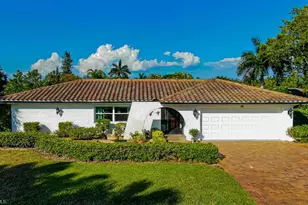 67 Pebble Beach Blvd, Naples, FL 34113 - Photo 1