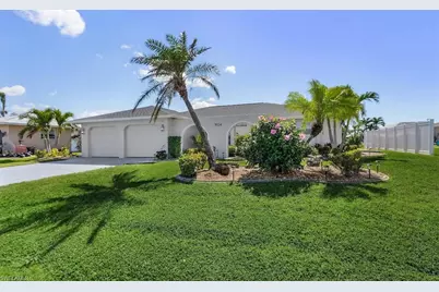 1924 SE 31st Ter, Cape Coral, FL 33904 - Photo 1