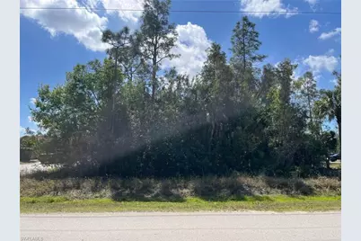 43rd Ave NE, Naples, FL 34120 - Photo 1