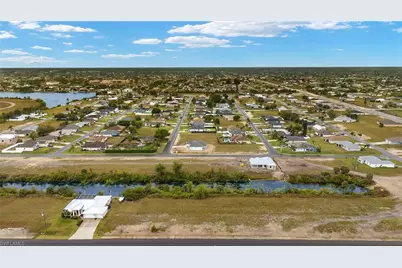 910 NE 23rd Ter, Cape Coral, FL 33909 - Photo 1