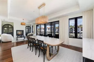 1530 5th Ave S, Naples, FL 34102 - Photo 7