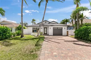 646 109th Ave N, Naples, FL 34108 - Photo 1