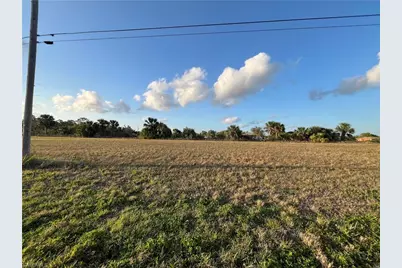 1715 NE 27th St, Cape Coral, FL 33909 - Photo 1