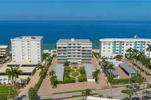 1977 Gulf Shore Blvd N, Naples, FL 34102 - Photo 1