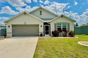 410 SE 14th St, Cape Coral, FL 33990 - Photo 1