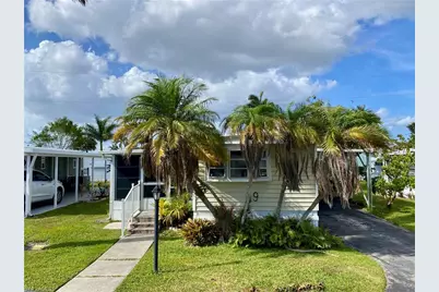 9 Oregon Trl #68, Naples, FL 34113 - Photo 1