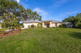 1225 W Benbow Ct, Labelle, FL 33935 - Photo 1