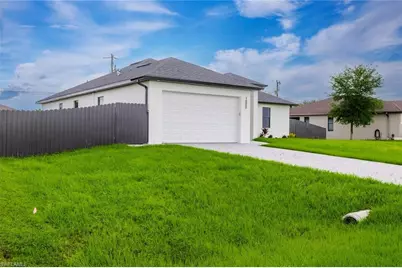 1860 NE 23rd St, Cape Coral, FL 33909 - Photo 1