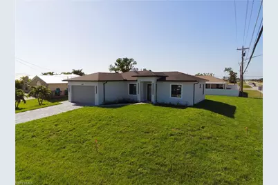 1528 NW 17th St, Cape Coral, FL 33993 - Photo 1