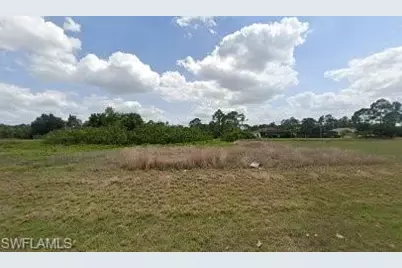 736 Mirror Lakes Dr, Lehigh Acres, FL 33974 - Photo 1