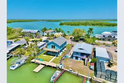 237 Harbor Pl N, Goodland, FL 34140 - Photo 1