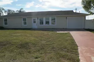 1614 NE 12th St, Cape Coral, FL 33909 - Photo 1